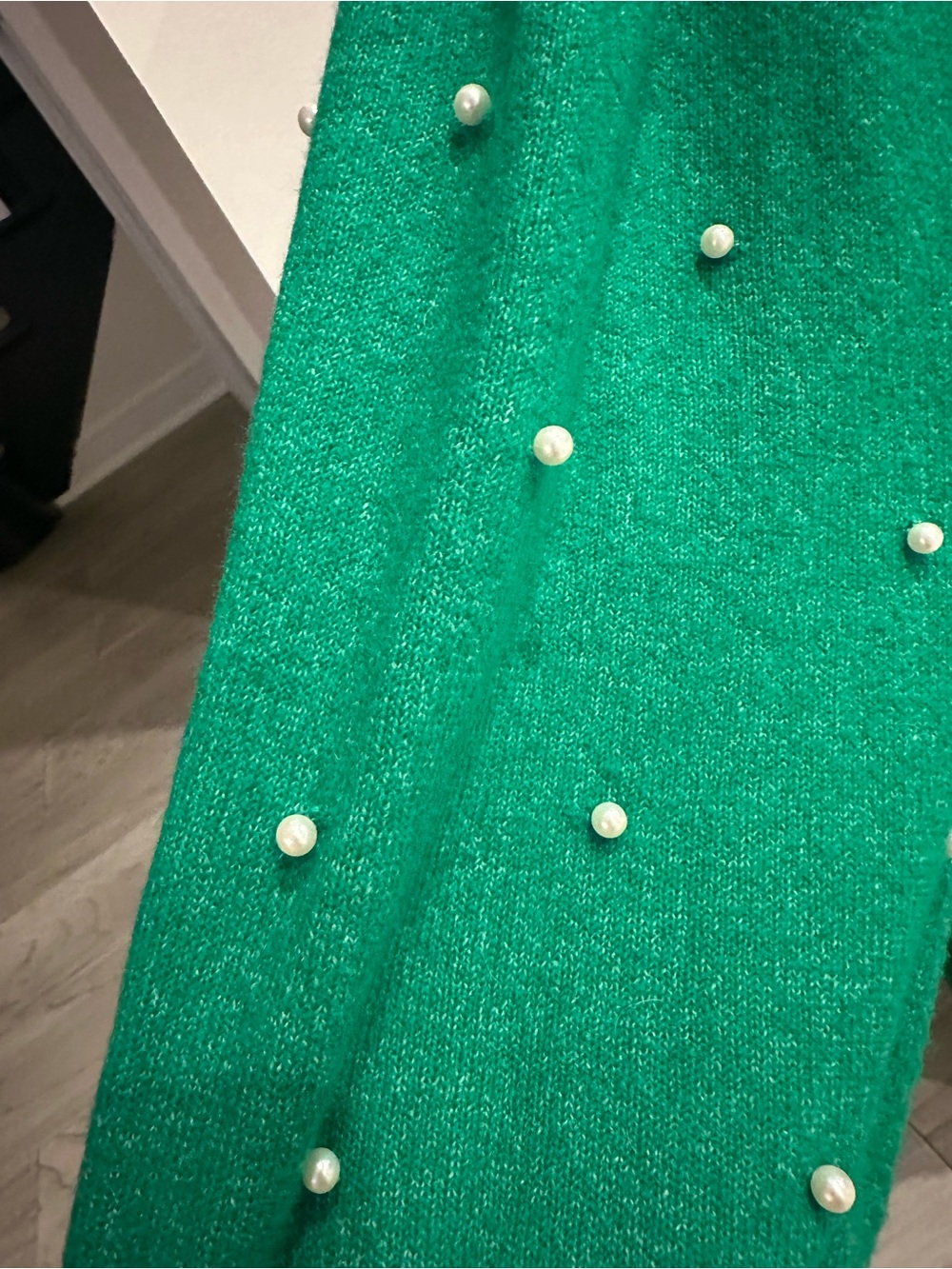 CeCe Emerald Green Pearl-Embellished Crewneck Sweater - Large - Picture 5 of 7